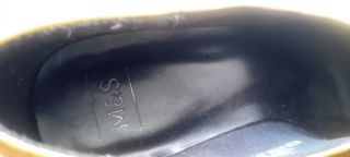 Zapatos de tacón M&S color mostarza