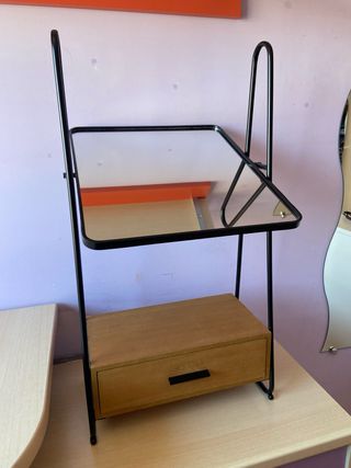 Tocador con espejo y cajón