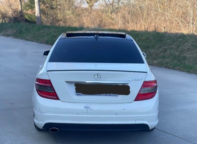 mercedes  amg class c 2009