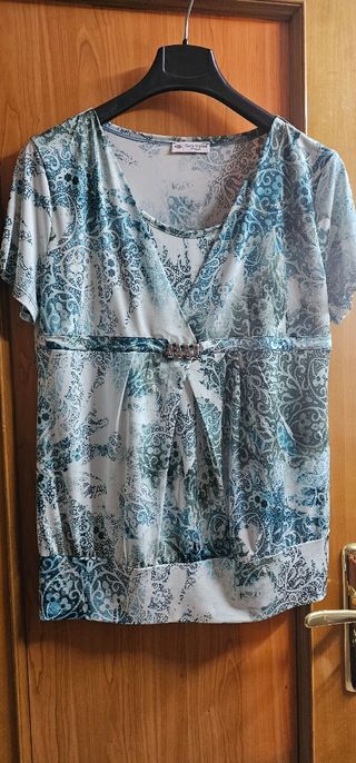 Maglia donna fantasia blu e bianca