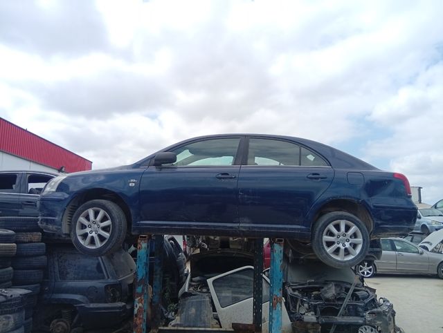 Despiece Toyota Avensis