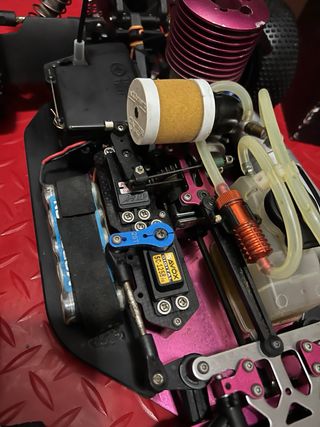 Thunder Tiger EB4 1/8 Buggy Auto RC