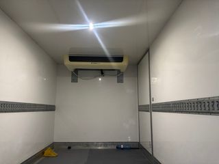 Iveco Daily isotermo frigorifico con ATP 