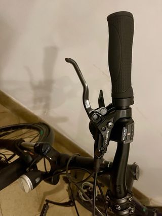 Bicicleta Cube Nature de cuidad y Trekking 28”