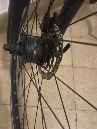 Bicicleta Cube Nature de cuidad y Trekking 28”