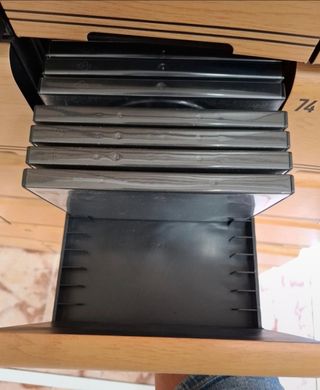 Cajoneras Hama para DVDs. Como nuevas.