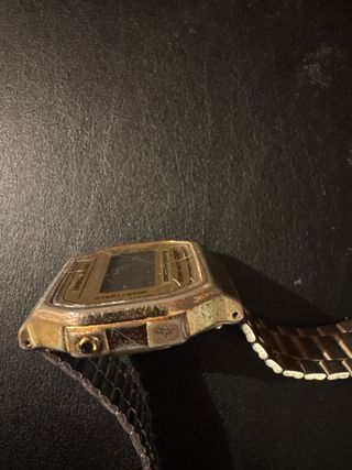 Reloj Casio Dorado