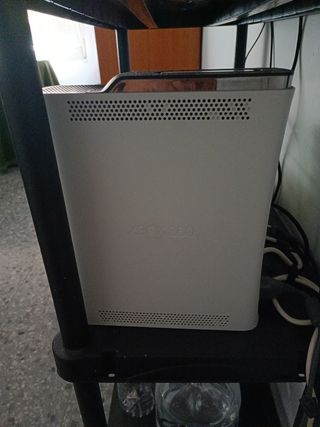 Xbox 360 Blanca + 2 Mandos y Juegos
