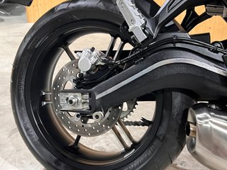 QJ MOTOR SRK 700
