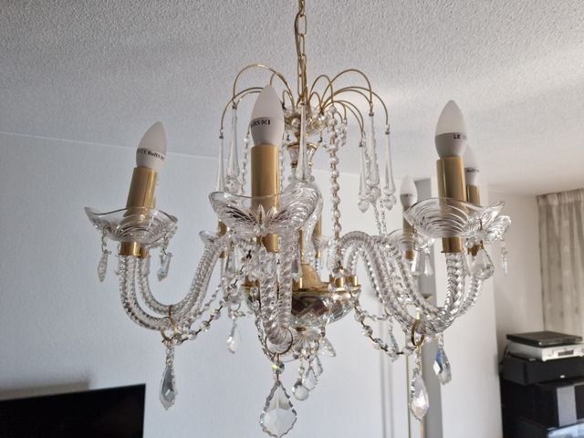 Lámpara araña cristal dorada