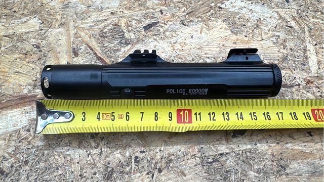 Torcia Police 80000W con attacco