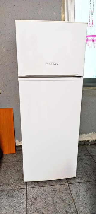 Nevera Hyundai Blanca