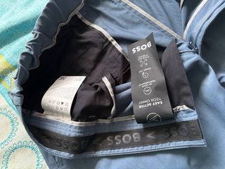 Traje BOSS azul hombre