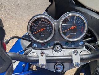 Suzuki GS 500F Azul
