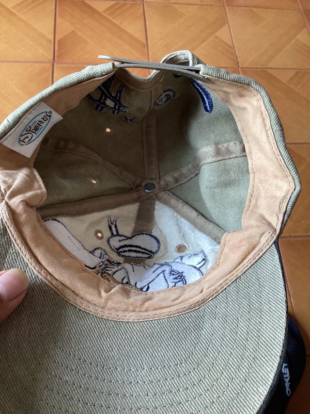 Gorra Disney Pato Donald Vintage Gris