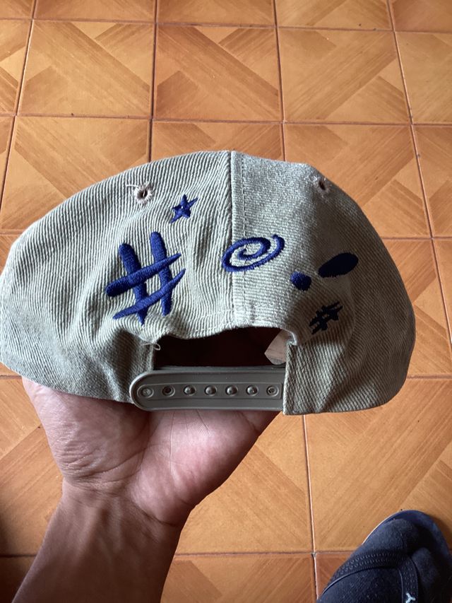 Gorra Disney Pato Donald Vintage Gris