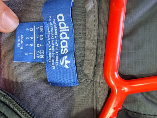 Felpa Adidas con zip e cappuccio