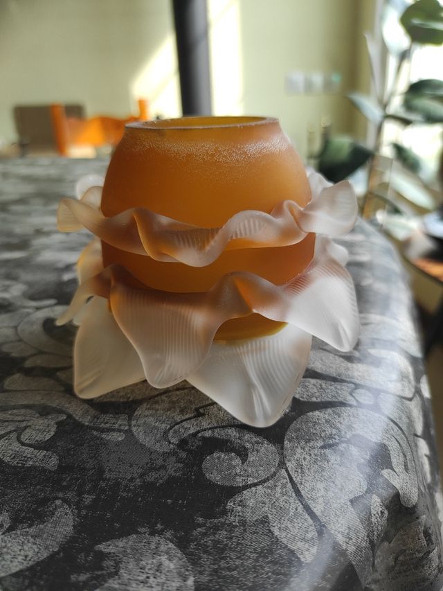 Tulipa antigua soplada a mano bicolor