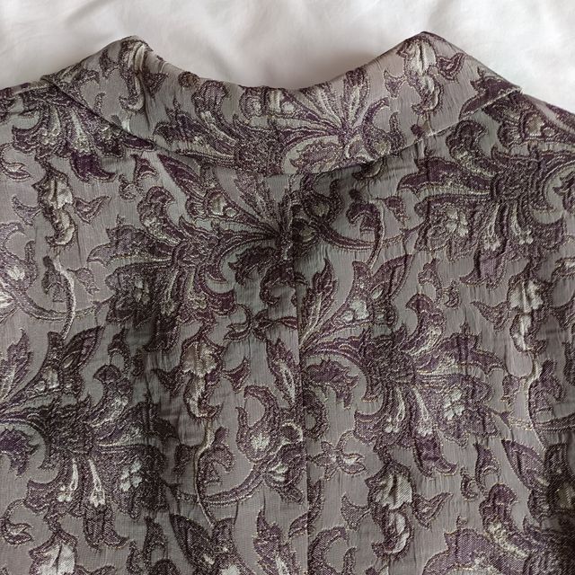 Chaqueta de mujer, tipo americana. Regalo falda