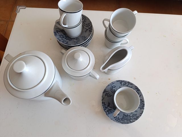 Juego de café/té porcelana Vitorio y Lucchino