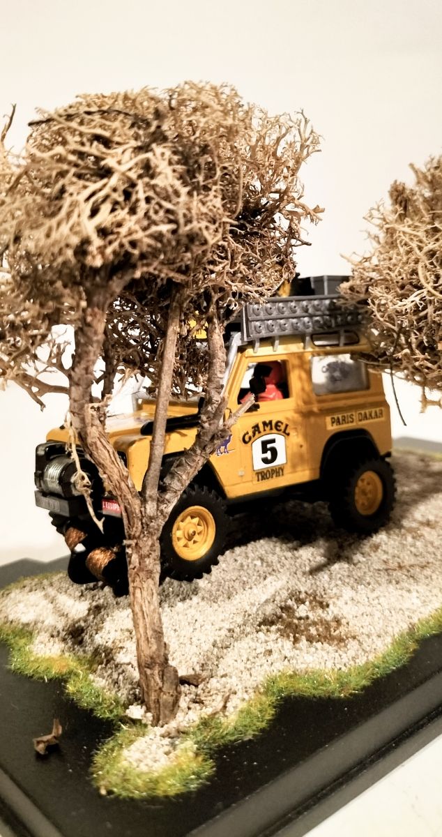 Scalextric STS Land Rover Camel Trophy