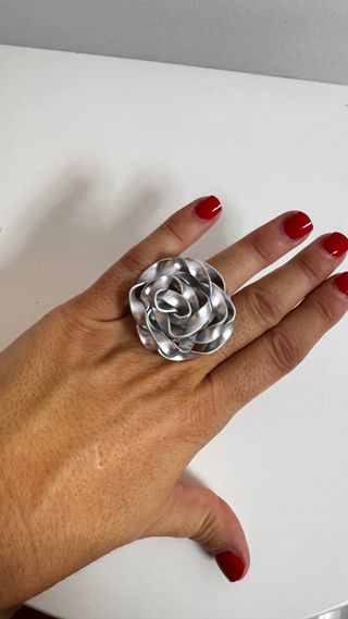 Anillo artesanal rosa aluminio