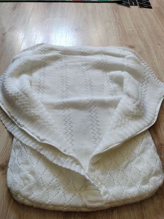 Saco para recién nacido blanco