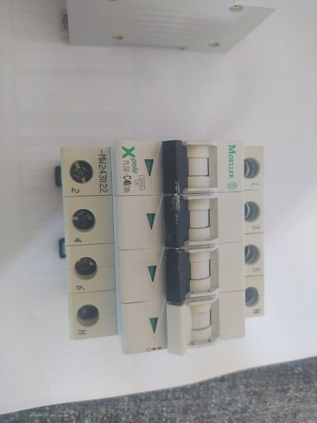 Interruptor Automático