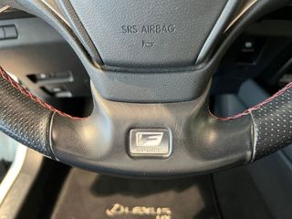 Lexus UX 2.0 250h F Sport