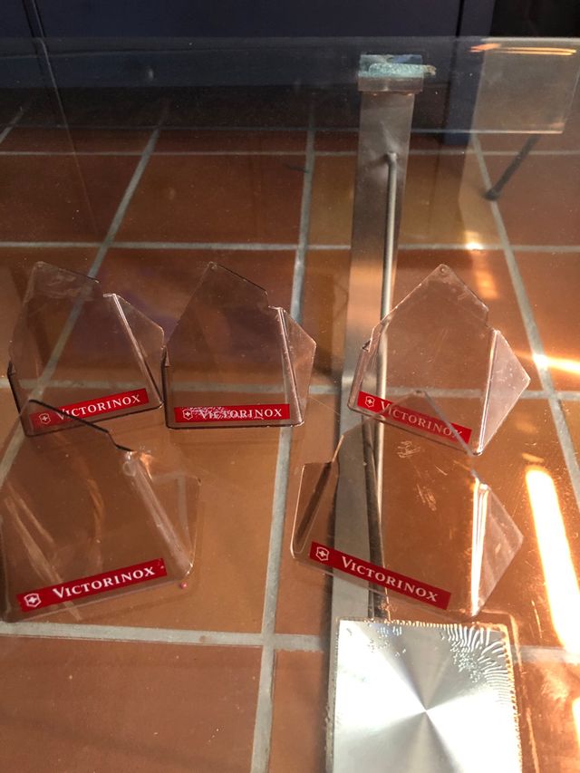 5 Expositor Victorinox Metacrilato