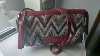 Bolso Monedero Guy Laroche Multicolor de lana 
