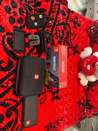 Nintendo Switch + Accesorios 