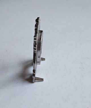 Marco portarretratos metálico antiguo