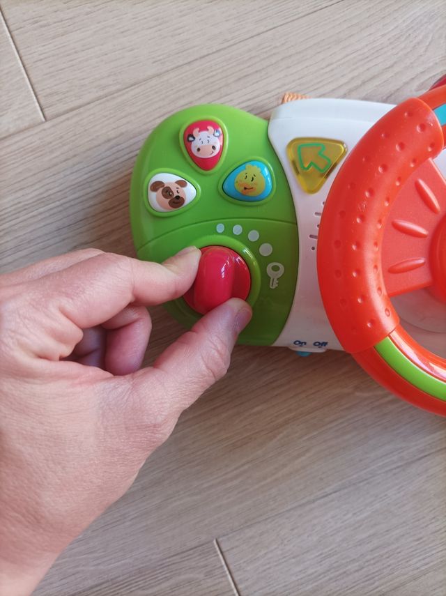 Volante giocattolo per passeggino