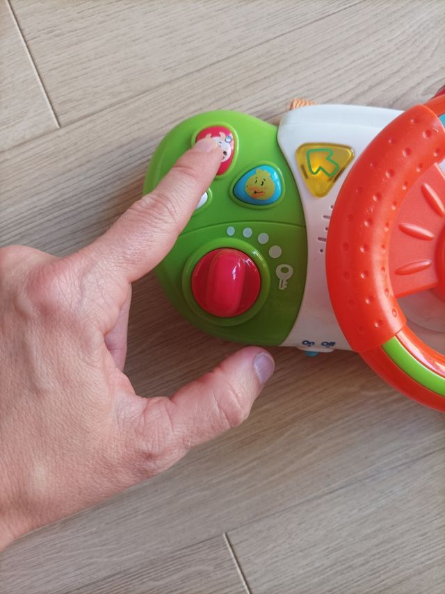 Volante giocattolo per passeggino