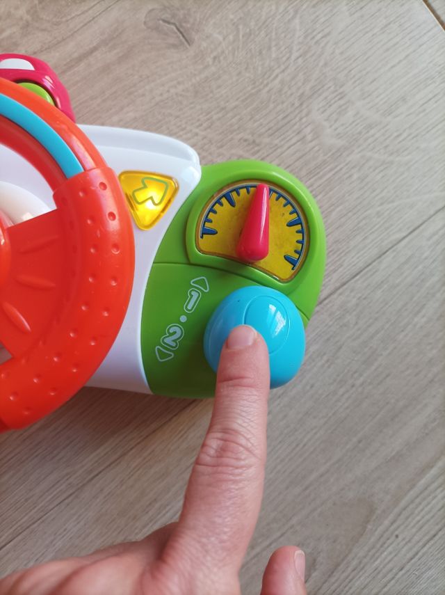 Volante giocattolo per passeggino