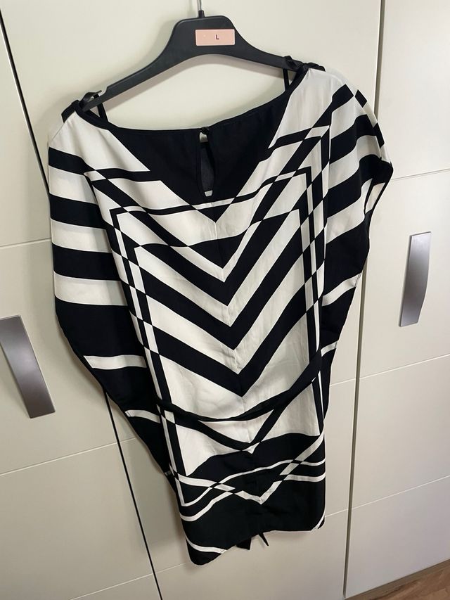 Vestido Blanco y Negro Talla L