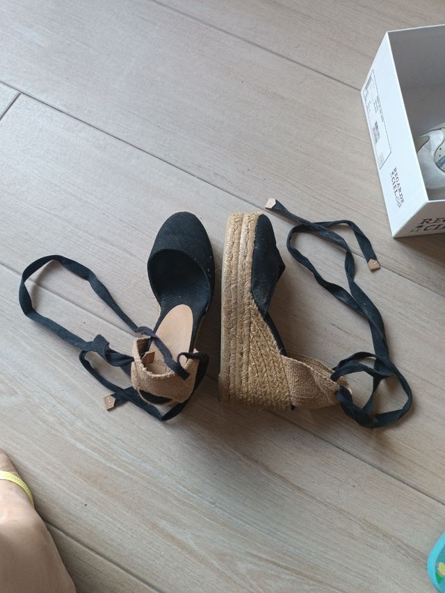 Alpargatas Castañer Negras plataforma T37