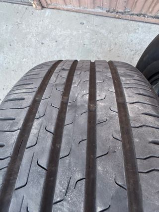 2 Ruedas Continental 225/60R18 104V