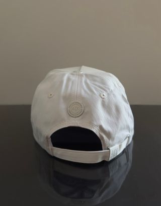 Gorra Armani Exchange Blanca Nueva