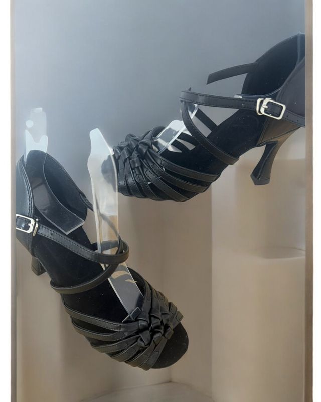 Sandalias de baile negras