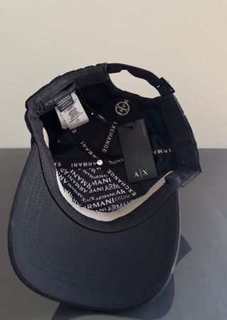 Gorra Armani Exchange Negra Nueva