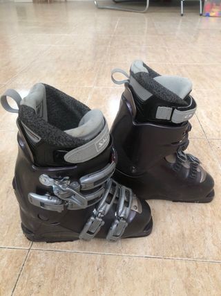 Botas de esquí alpino 275 mm. de niño.