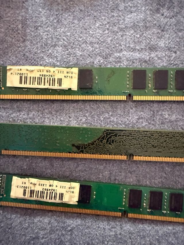 3 Módulos Memoria RAM Kingston KVR