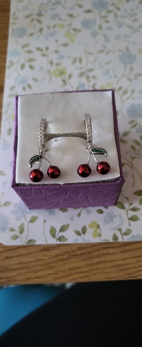 Pendientes Plata con Cerezas Rojas