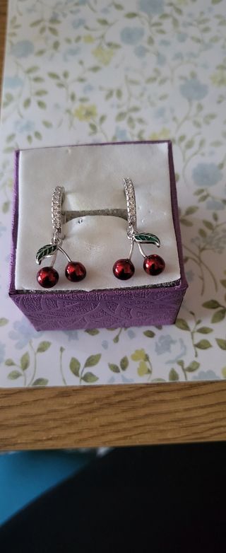 Pendientes Plata con Cerezas Rojas