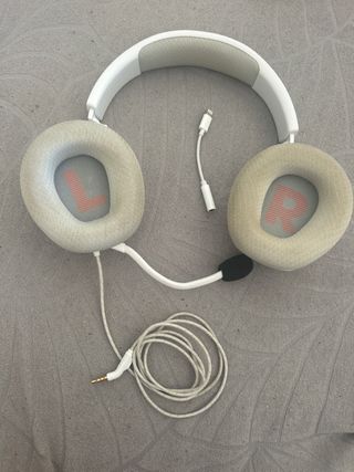 Cascos JBL Blancos con Conector iPhone