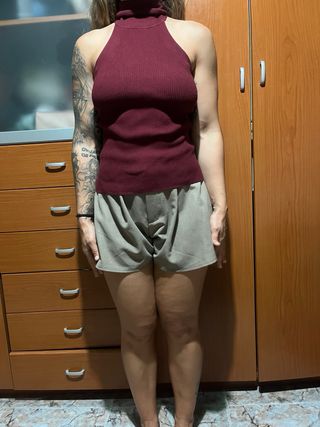 Blusa Zara Roja Cuello Alto Sin Mangas