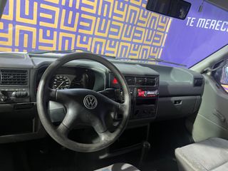 Volkswagen Transporter Kombi 2001