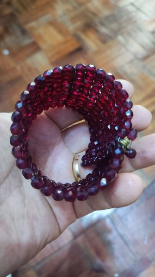 Pulsera de Granate hecha de 320 Piedras original 